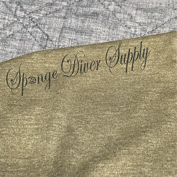 Octopus Graphic Tee - Picture 3 of 3